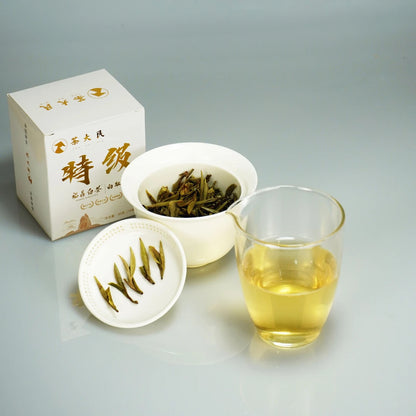 Authentic Fuding White Tea Mingqiantou Premium White Peony Small Square Tea