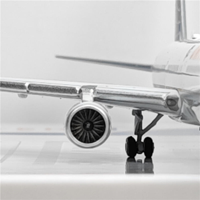 1:400 JC Wings BOEING B777-300 Passenger Airplane Diecast Aircraft Model