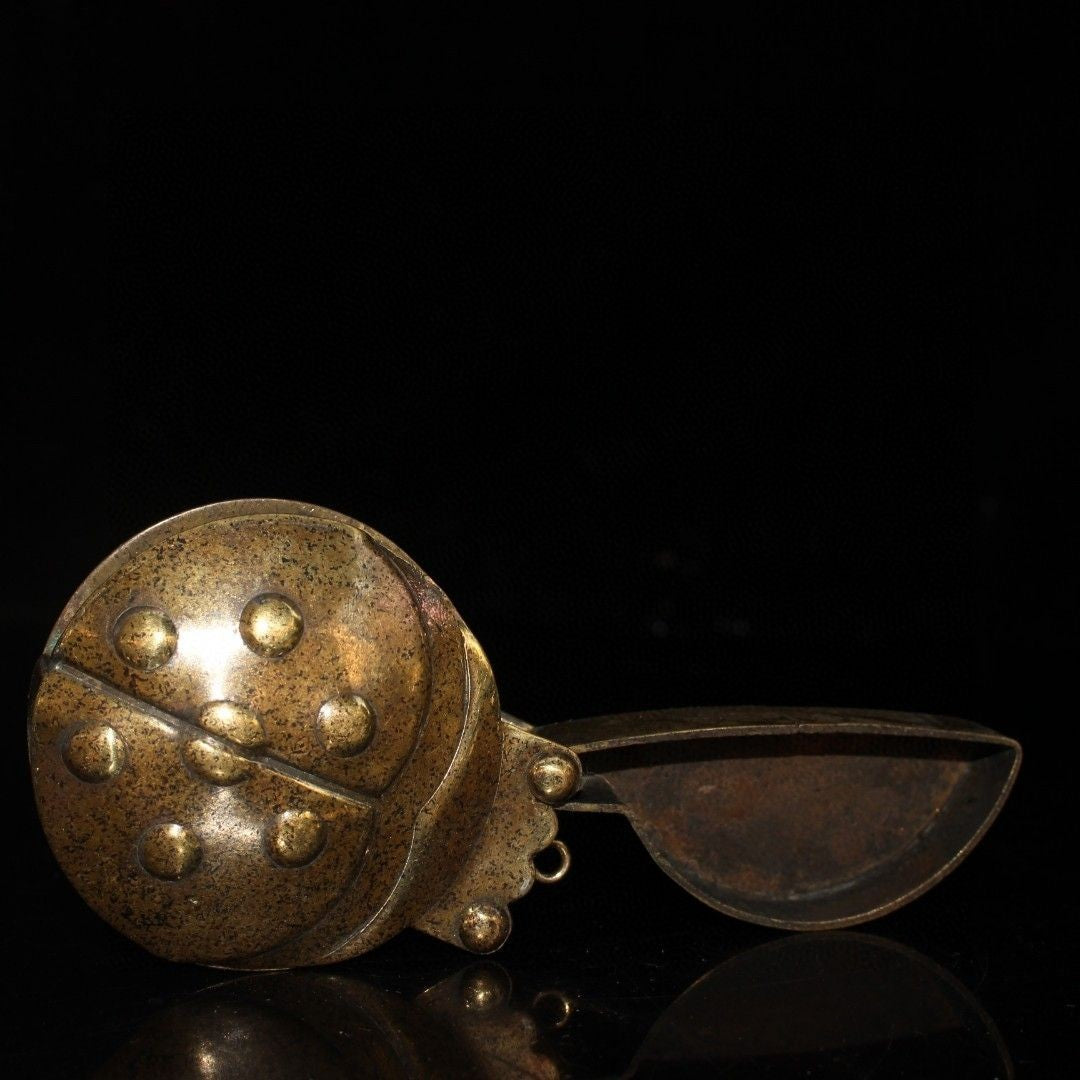 Antique Collection Chinese Pure Brass Handmade Ladybug Box Jewelry Box