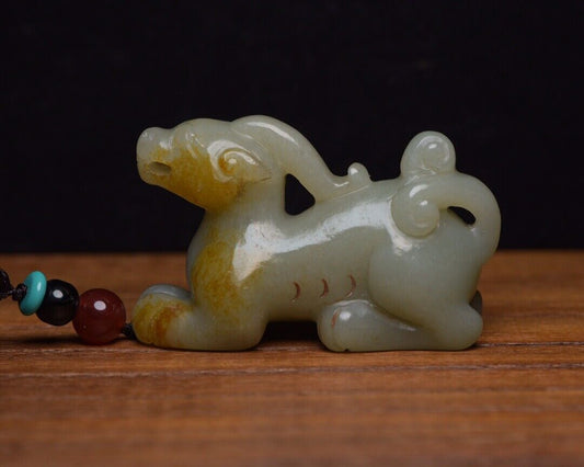 Chinese Antique Hetian Jade Carving Nice Beast Statue Pendant Jewelry Collection