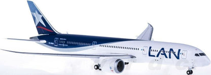 1:200 32CM Herpa LAN BOEING 787-9 Passenger Airplane ABS Plastic Aircraft Model
