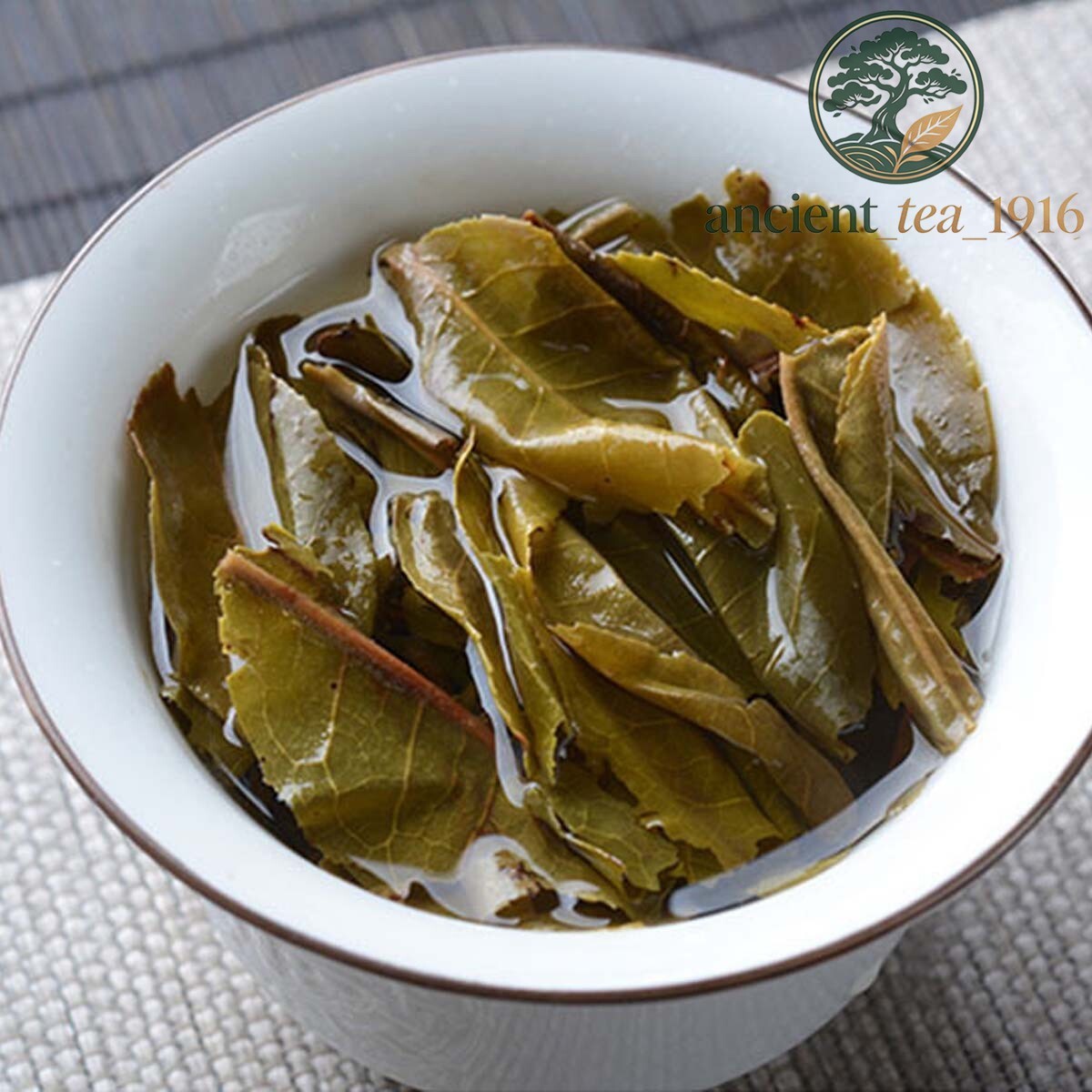 Pu Erh Tea Cake 357g Yunnan Ancient Tree Snow Mountain Golden Leaf Big Leaf