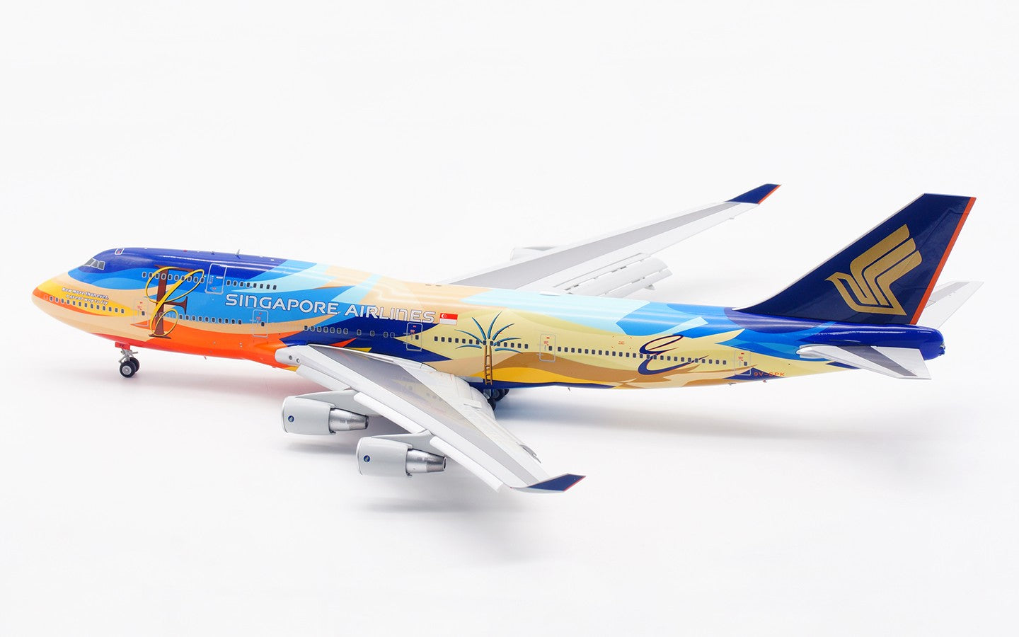1:200 SQ Wings Singapore Airlines B747-400 Passenger Airplane Diecast Model