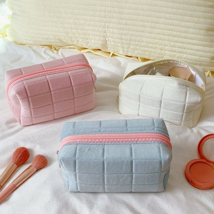 Solid Color Cosmetic Bag Travel Make Up Toiletry Bag Washing Pouch Velvet Zipper