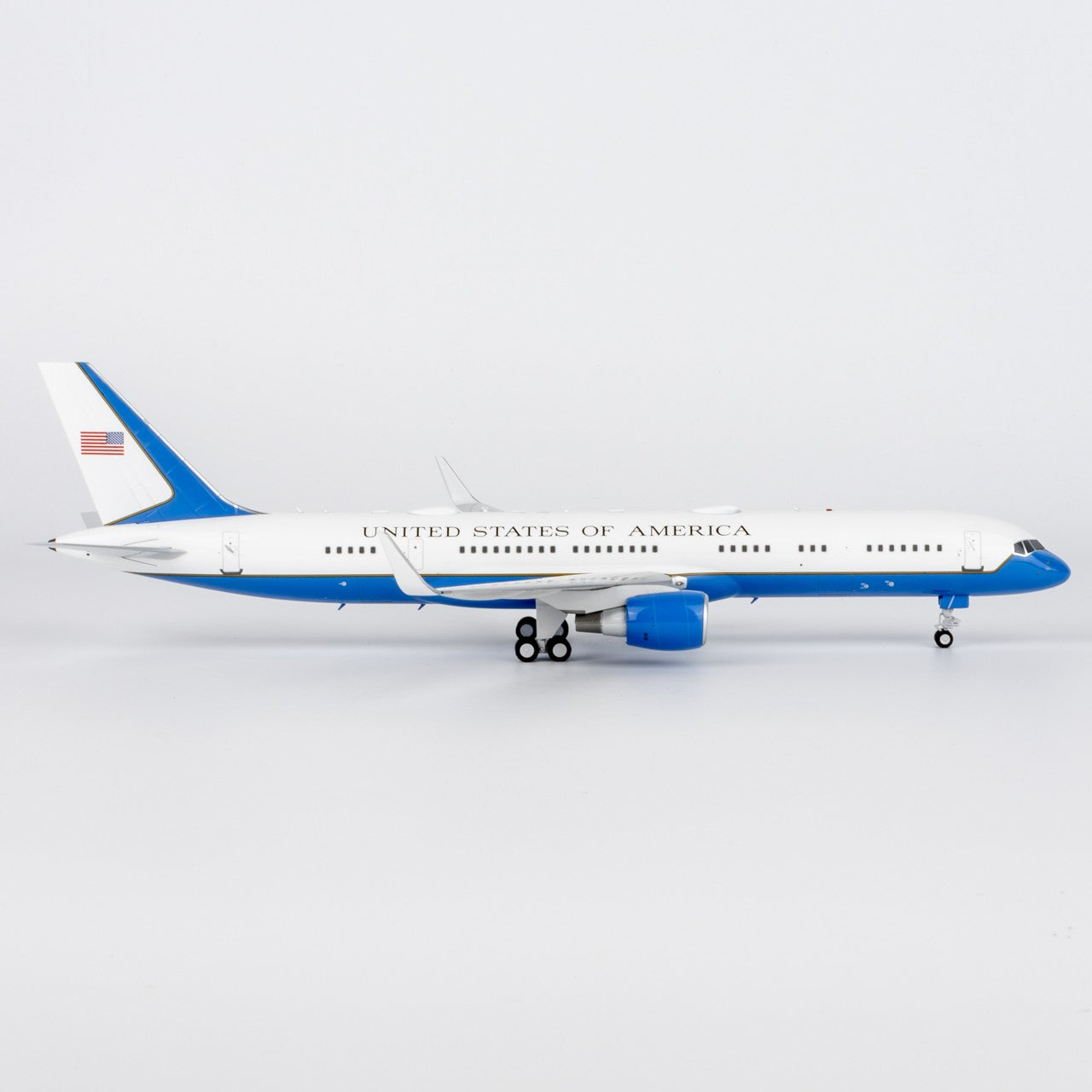 1:200 NGmodels USAF Boeing 757-200 C-32A Passenger Airplane Diecast Plane Model