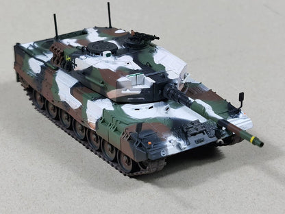 1/72 German Leopard 2A4 Main Battle Tank Model Decoration Winter Painting Model