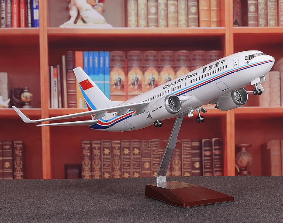 1:85 47CM China Air Force BOEING 737 MAX Airplane Landing gear Resin Model