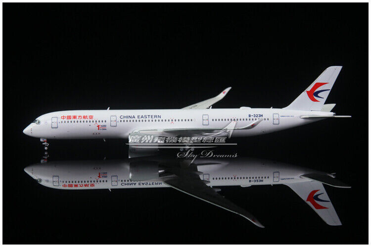 1:400 JC Wings CHINA EASTERN AIRBUS A350-900XWB Passenger Airplane Diecast Model