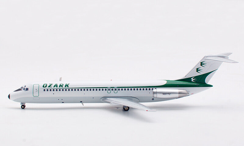 1:200 InFlight OZARK McDonnell Douglas DC-9-30 Airplane Diecast Aircraft Model