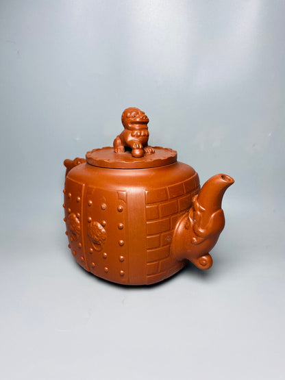 Chinese Yixing Zisha Clay Handmade Exquisite Teapot(大宅门 底款：储亚强)