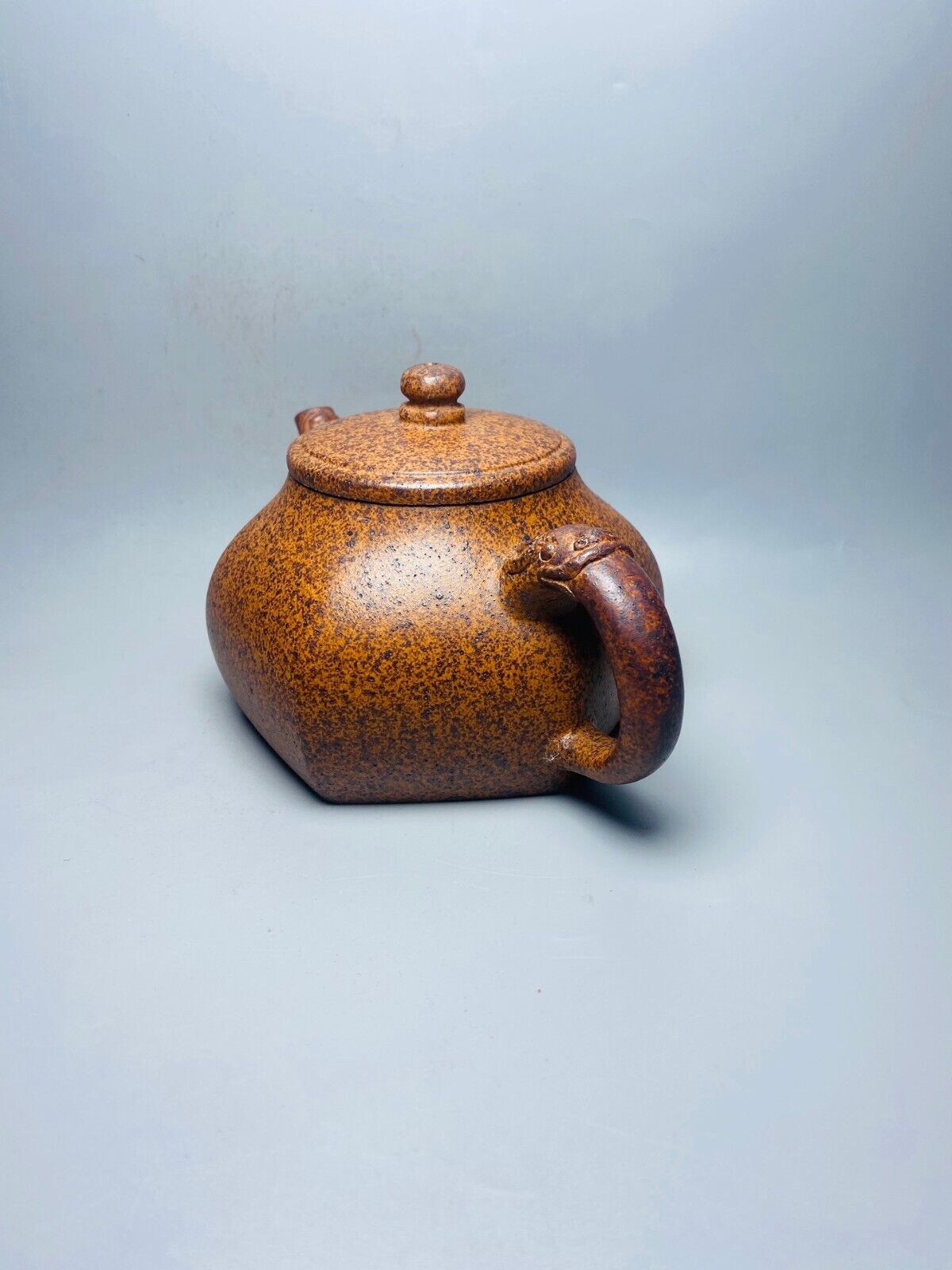 Chinese Yixing Zisha Clay Handmade Exquisite Teapot （六方龙壶 底款：孙红英）