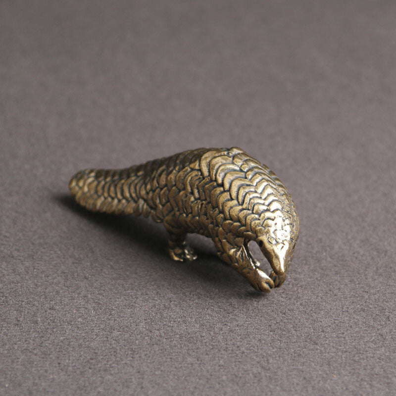 Brass Pangolin Table Top Ornament Animal Micro-Carved Tea Pet Decoration Antique