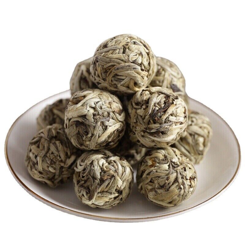 Handmade Moonlight Yunnan White Tea Beauty Silver Needle White Tea Ball Long Zhu