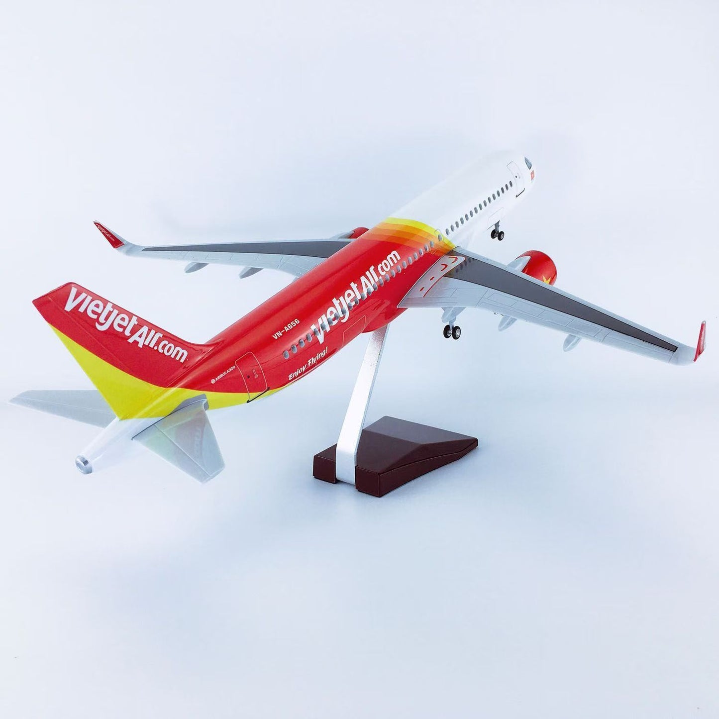 1:80 47CM Vietjet Air AIRBUS A320neo Airplane Landing Gear Resin Aircraft Model