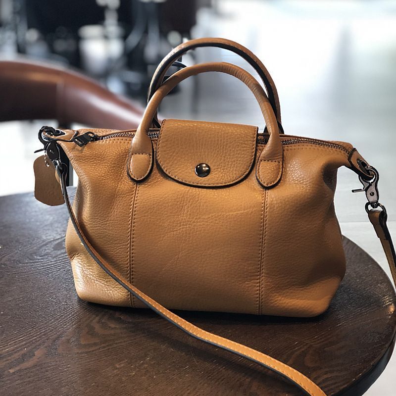 Genuine Leather Shoulder Messenger Clutch Simple Style Dumpling Purses Handbags