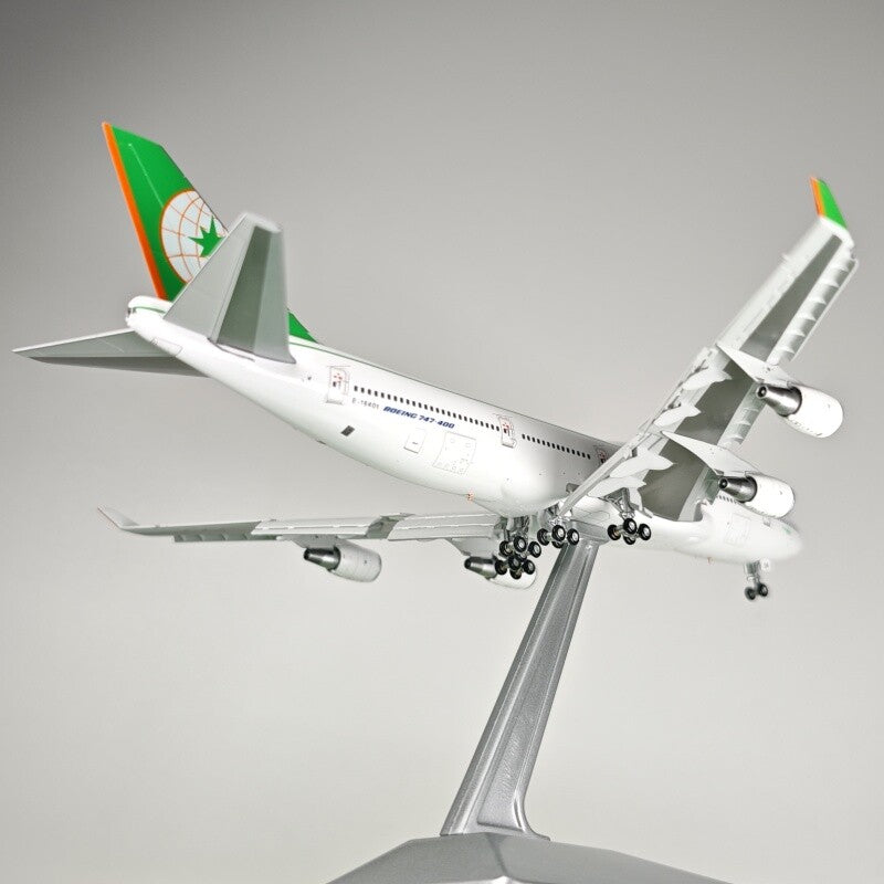 1:400 Geministar EVA AIR BOEING 747-400 Flap Down Airplane Diecast Plane Model