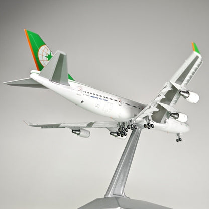 1:400 Geministar EVA AIR BOEING 747-400 Flap Down Airplane Diecast Plane Model