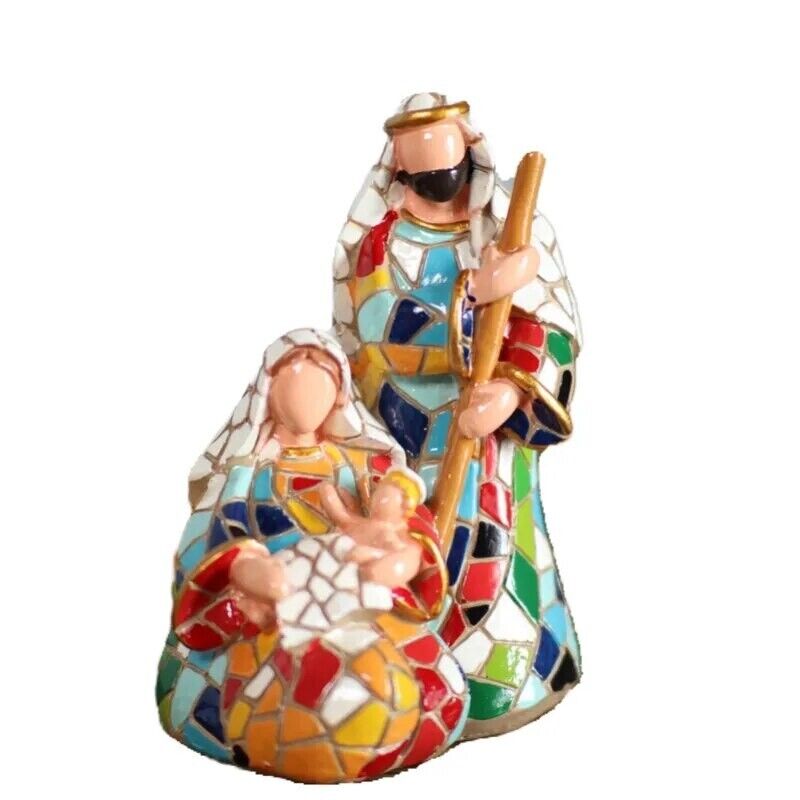 Christmas Decorations Resin Holy Family Statue Gaudi Style Ornaments 11x15.5x8cm