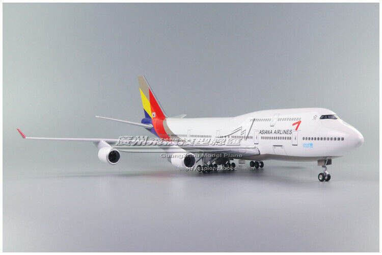 1:150 47CM ASIANA AIRLINES BOEING 747-400 Airplane Landing Gear Resin Model