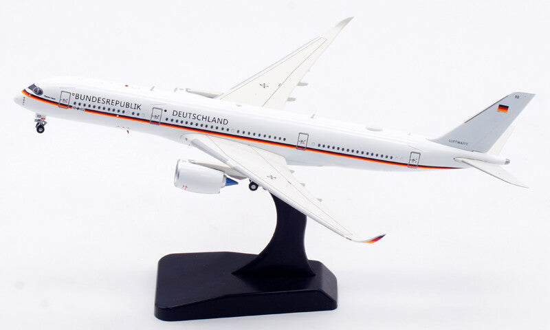 1:400 Aviation BUNDESREPUBLIK DEUTSCHLAND AIRBUS A350-900 Airplane Diecast Model