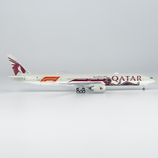 1:400 NG Models Qatar Airways Passenger Plane B777-300ER Diecast Aircraft Model