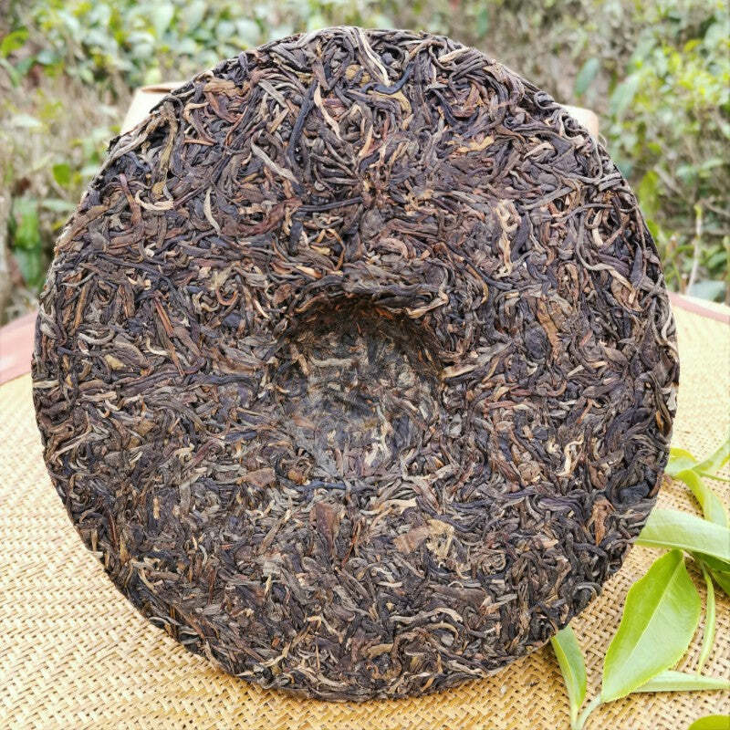 357g Laobanzhang Pu-erh Raw Tea Yunnan Menghai Puerh Tea Cake Old Tree Green Tea
