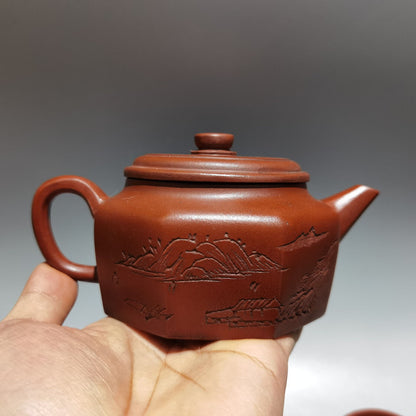 Chinese Yixing Zisha Clay Handmade Exquisite Teapot （德钟套壶 低款：顾景舟 )