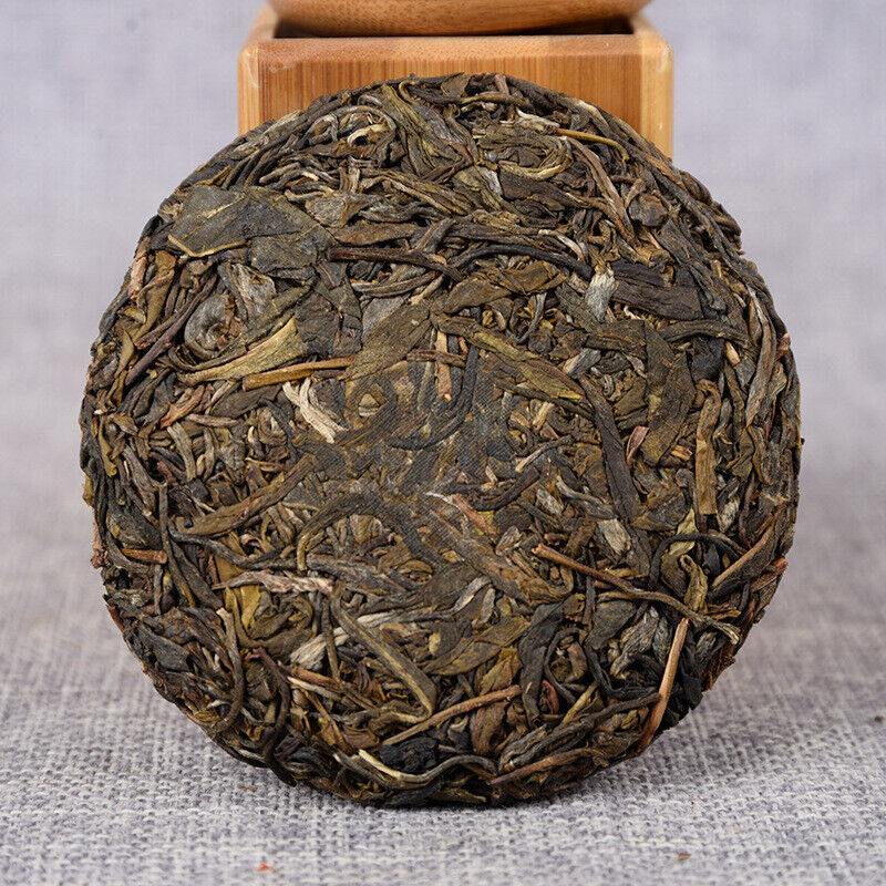 100g Yiwu Ancient Tea Tree Yunnan Tea Pu-erh Raw Tea Tea Cake