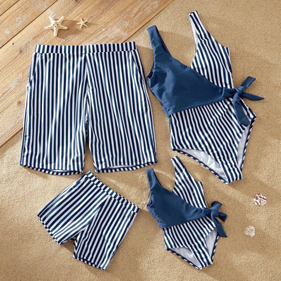 Summer Family Swimwear Solid Top Floral Print Shorts Matching Swimsuits Outfits