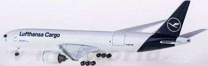 1:500 Herpa Lufthansa Cargo Boeing 777 Freighter Airplane Diecast Aircraft Model
