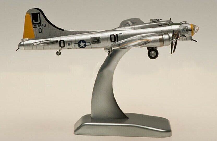 1:200 Hogan USAAC Boeing B-17 Military Aircraft Diecast Airplane Fighter Model