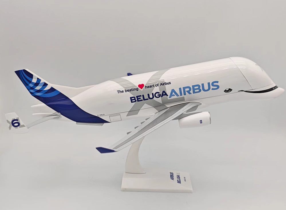 1:200 32CM YRD AIRBUS Beluga XL Airplane Ling Gear ABS Plastic Aircraft Model