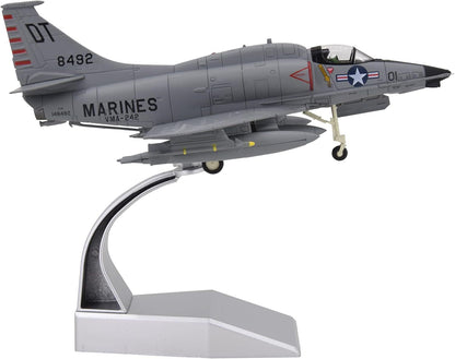 1:72 A-4M Skyhawk Fighter Metal Plane Model Military Airplane Model Diecast