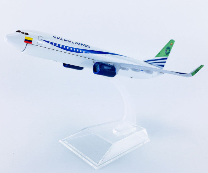 16CM Aires Colombia Boeing 737-800 Passenger Airplane Diecast Aircraft Model