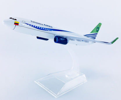 16CM Aires Colombia Boeing 737-800 Passenger Airplane Diecast Aircraft Model
