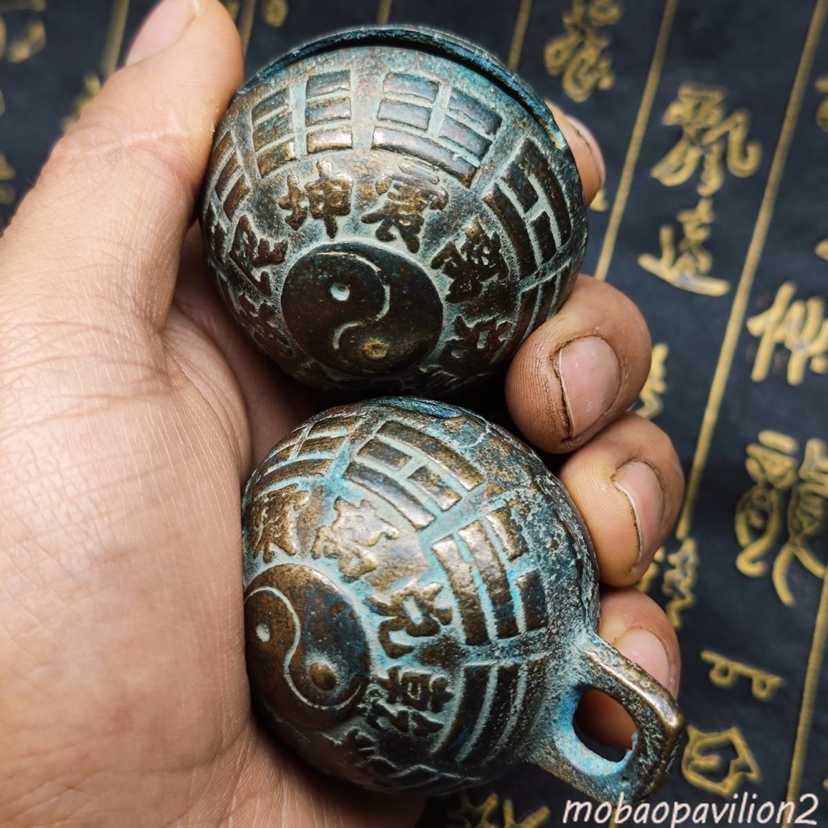 6.9CMRetro Pair Collectible Bells Tai Chi Eight Trigrams Copper Bell Decorations