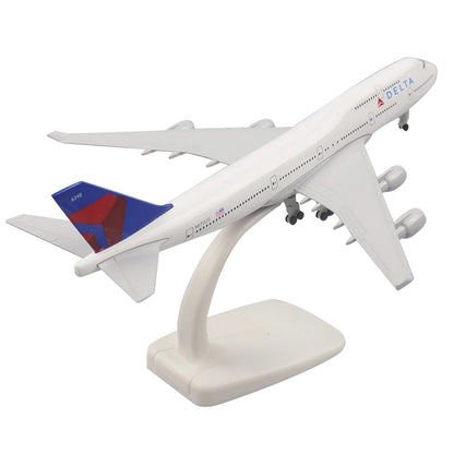 1:300 20cm Delta B747 Alloy Plane Model Airplane Souvenir Static Display Craft