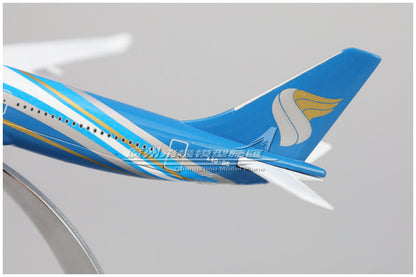 16cm OMAN AIR AIRBUS A330 Passenger Airplane Aeroplane Diecast Aircraft Model