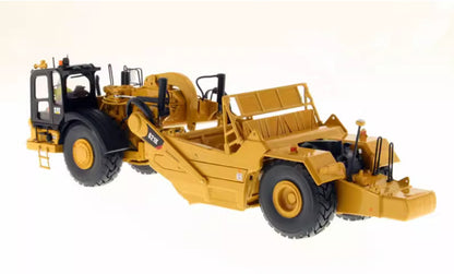 1:50 DM CAT621K Wheel Tractor-Scraper Construction Machine Diecast Model