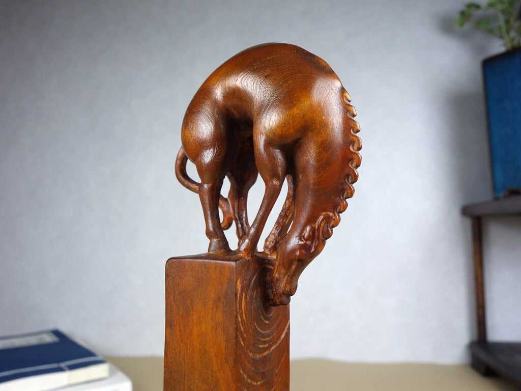 Chinese Natural Boxwood Hand carved Exquisite Horse Seals AE2688