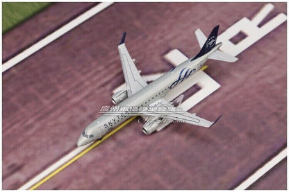 1:400 JC Wings KLM SKYTEAM ERJ-190 Passenger Airplane Diecast Aircraft Model