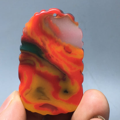 1pcs Natural Beauty Color Chalcedony - Hand-carved Dragon Pendant Decoration
