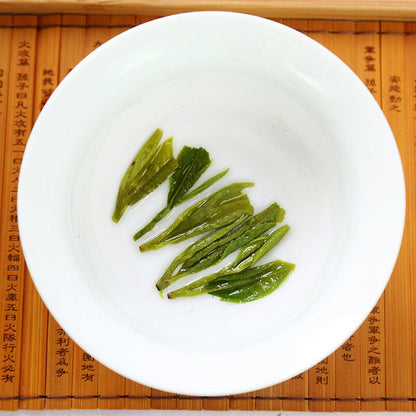 Spring 2023 New Tea Xi Hu Long Jing Dragon Well Green Tea China Green Tea 500 g -