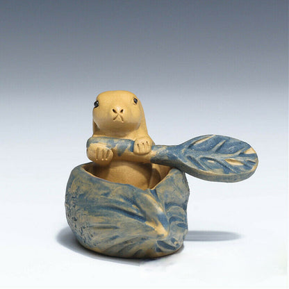 China Yixing Zisha Pottery Duan Clay Animal Zodiac Rabbit Oarage Tea Pet Statue