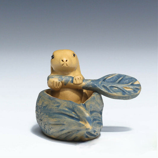 China Yixing Zisha Pottery Duan Clay Animal Zodiac Rabbit Oarage Tea Pet Statue