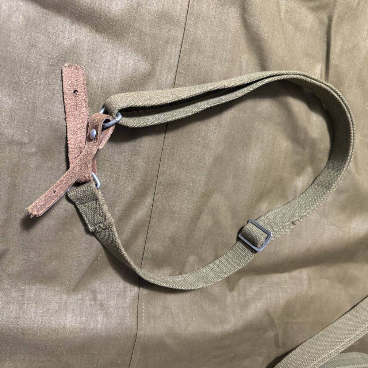 Bayi Bar Canvas Vintage Sling Cowhide Buckle Military Collectible Strap