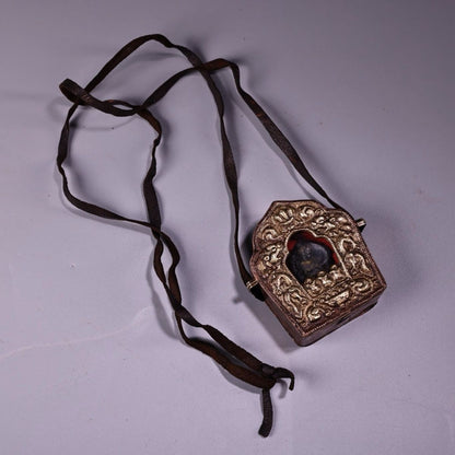 Tibetan Old Pure Copper Handmade Gau Box Antique Tibetan Buddhist Collectible