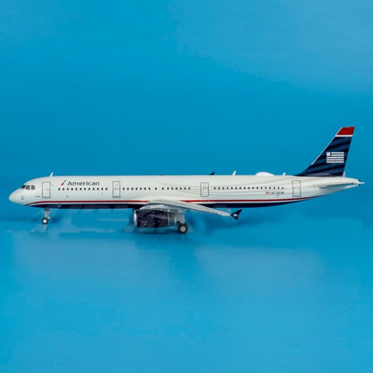 1:200 Geminijets American Airlines Airbus A321 N578UW Airplane Diecast Model