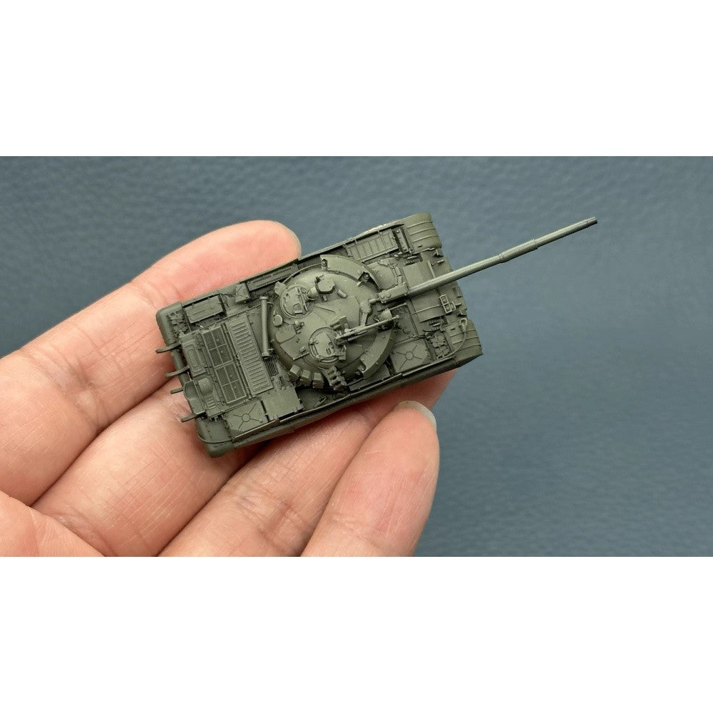 1/144 Russian T-62M Main Battle Tank Painted Finished Model