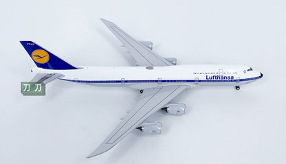 1:400 NGmodels Lufthansa B747-8 D-ABYM Passenger Airplane Diecast Model